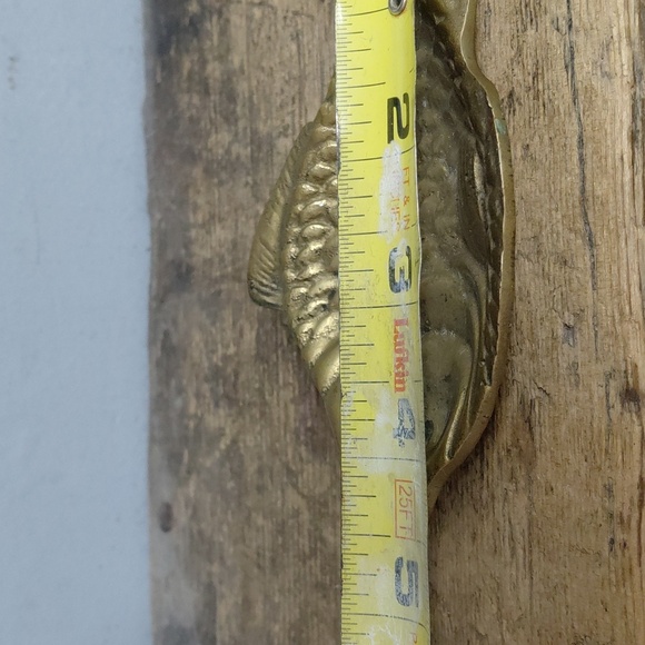 Vintage Brass Fish-Shaped Decor - Picture 4 of 4